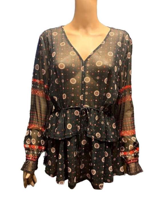 Style & Co. Tops - Style & Co. Women's Size L Sheer Printed Peplum Blouse